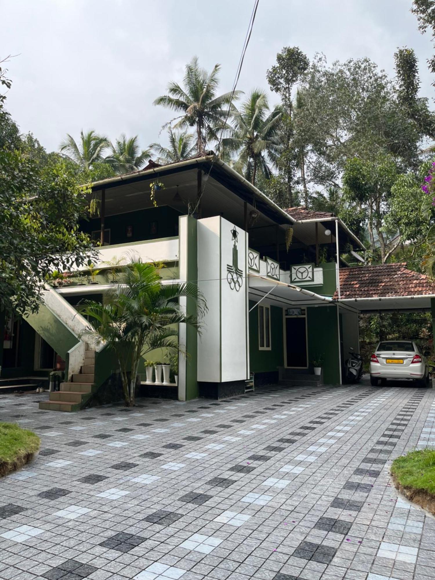 Maliyeckal Homestay Munnar Exterior photo